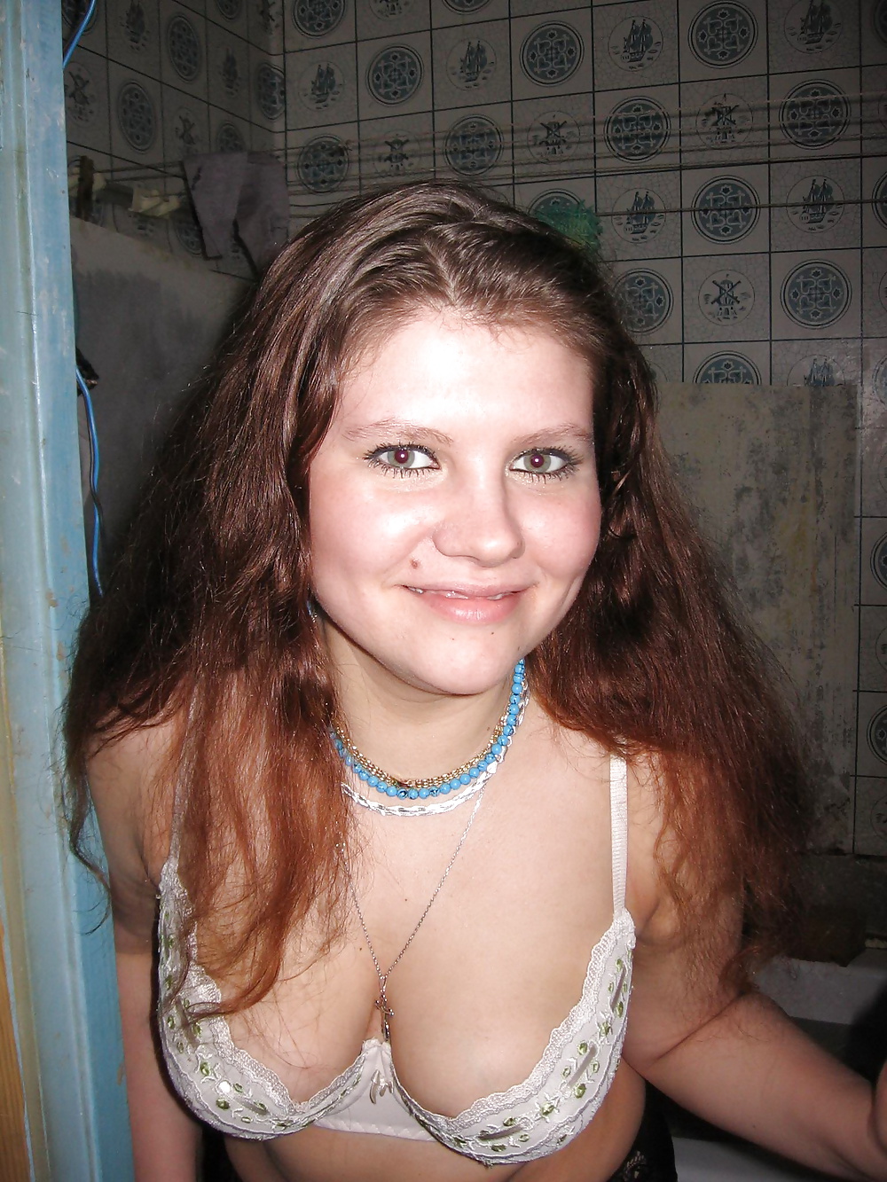 Free Russian lustful bitch! Amateur photos! photos