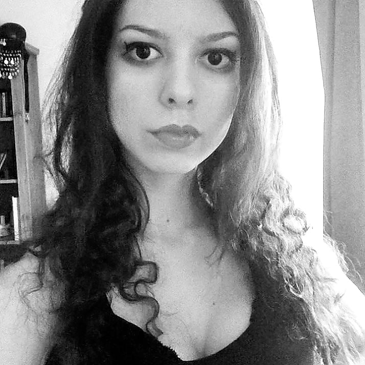 Free Cutie redhead Lea photos