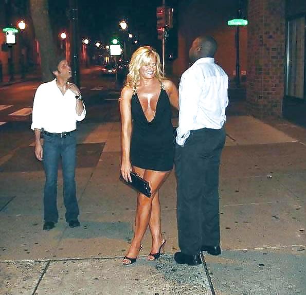 Free YOUNG WHITES BBC OWNED GIRLS AT CLUBS photos