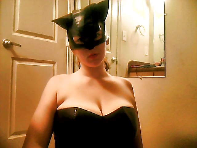 Free new mask for Catwoman cosplay and maybe some bdsm play photos