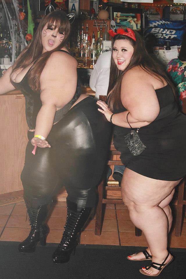 Free SSBBW clothed & public 2 photos