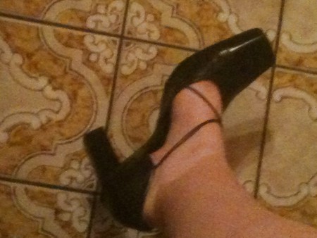 high heels feet and legs k6969
