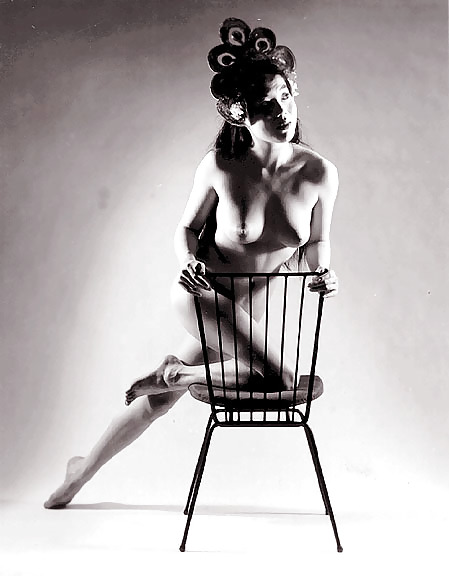 Free Black & White 1960's women photos