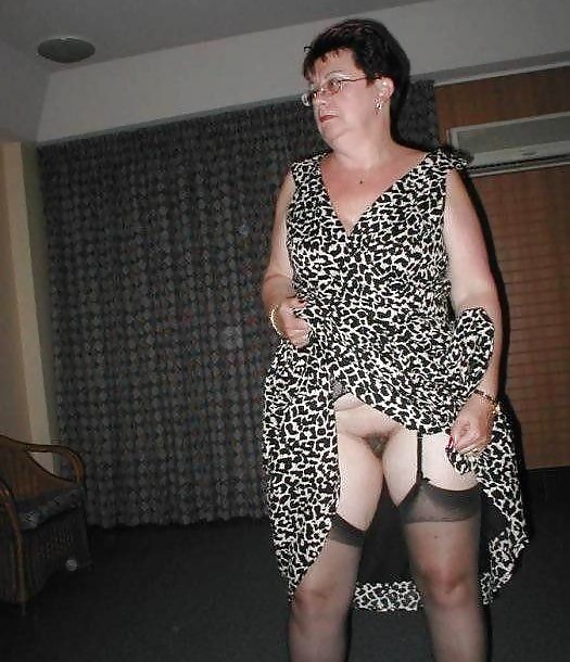 Free What Grandma Likes to Show photos