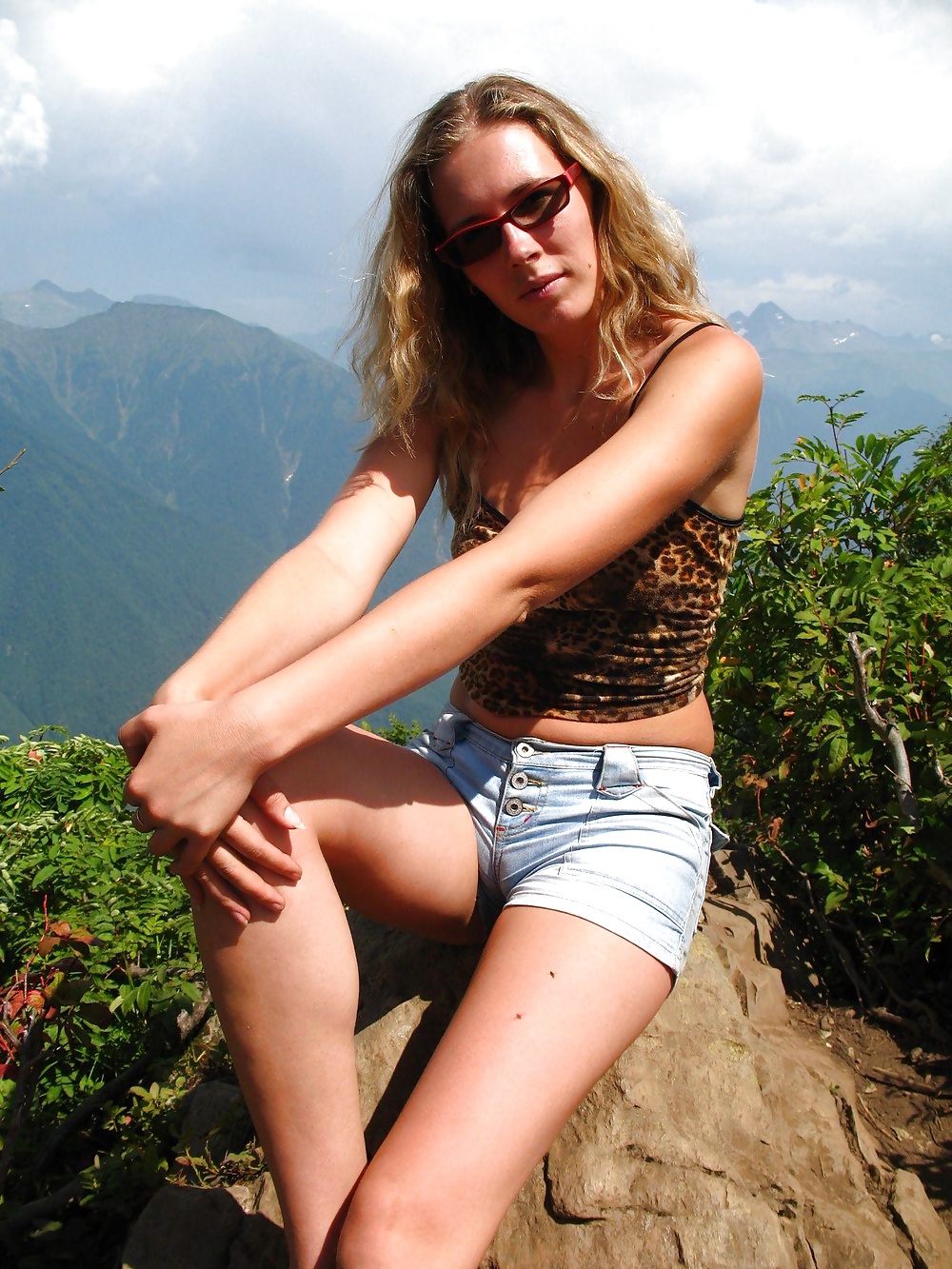 Free Best Cameltoes - 04 photos