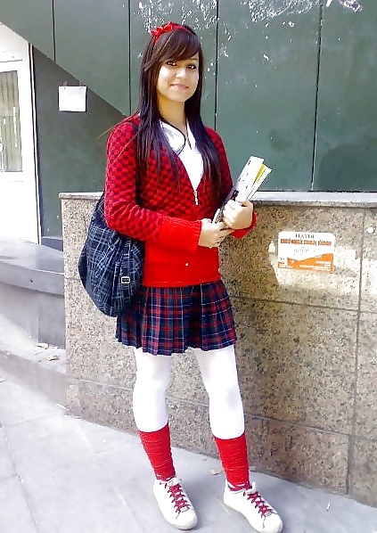 Free Liseli Kizlar photos