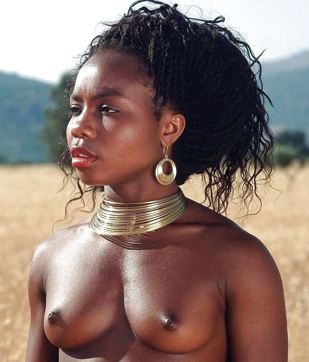 Naked big boob black african girl