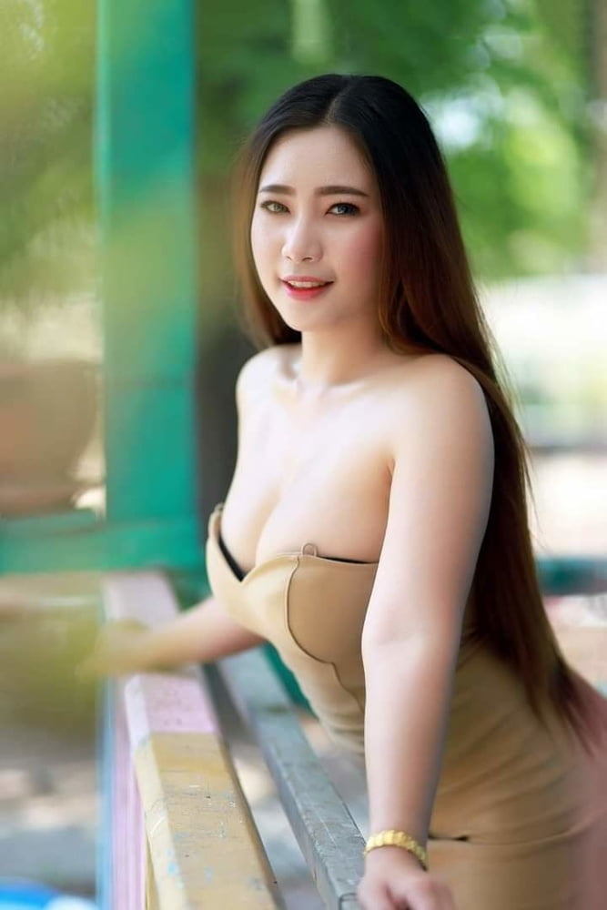 Thai prostitute girls - 20 Photos 