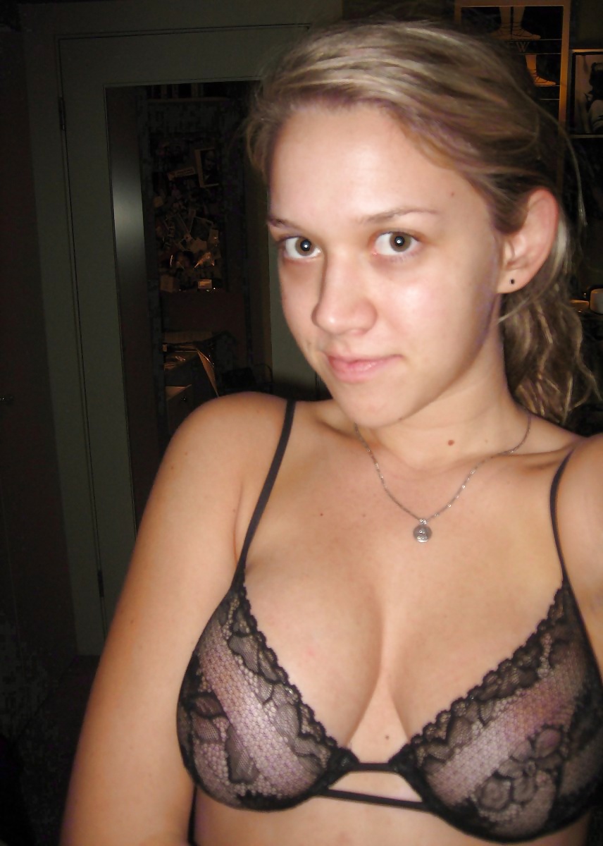 Free hot blonde teen photos