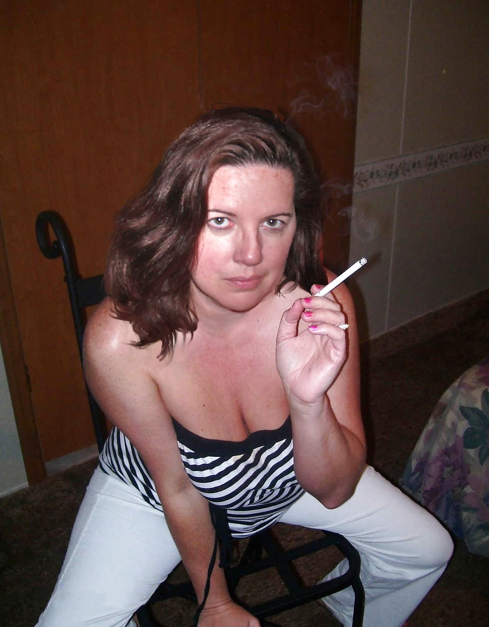 Free The Smoking Hotwife Collection Vol 4 photos