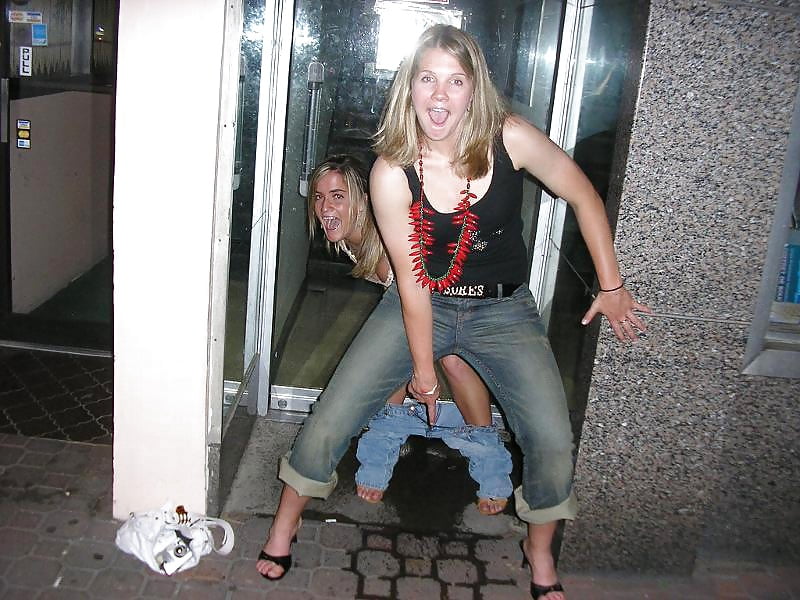 Free Natursekt - Piss - Pee - Urine - Liquid Gold photos