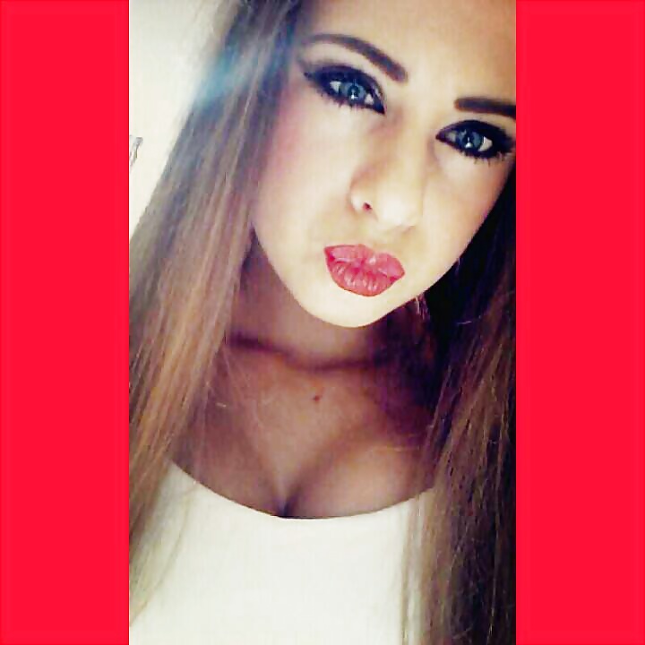 Free Chloe, irish slute photos