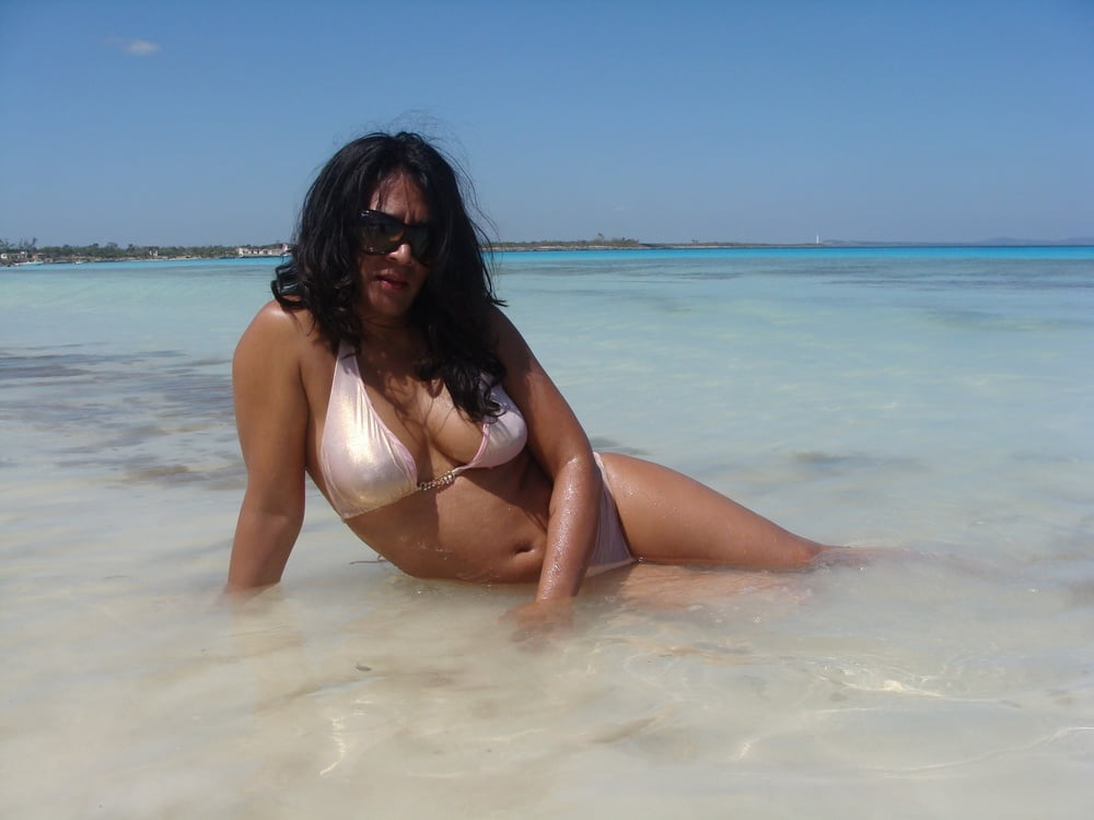 Vanessa Indian Slut from Netherlands - 976 Photos 
