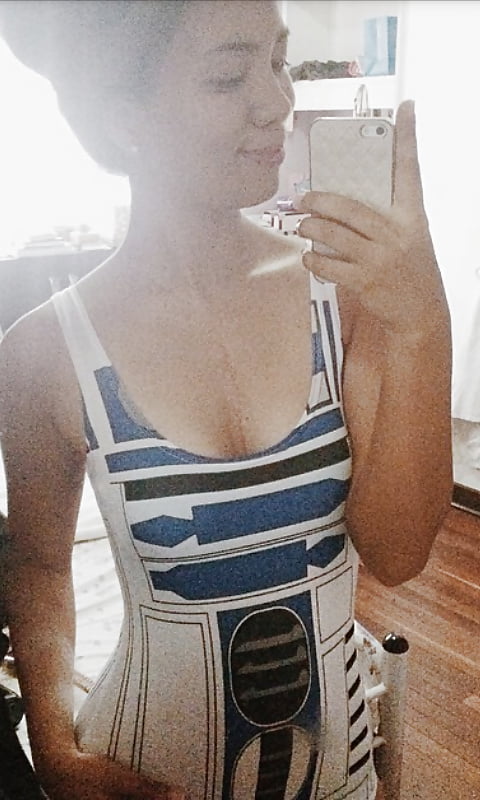 Free SELFIE Special 8 photos