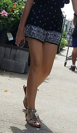 Petite Tenny goddess