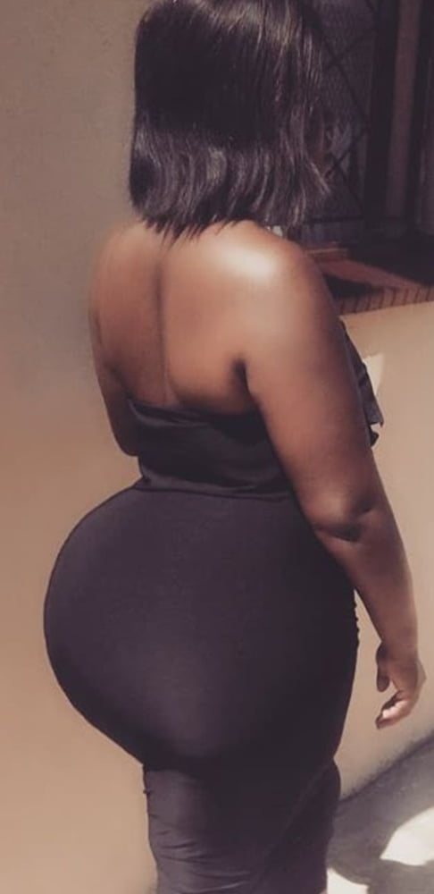 Huge booty black girls