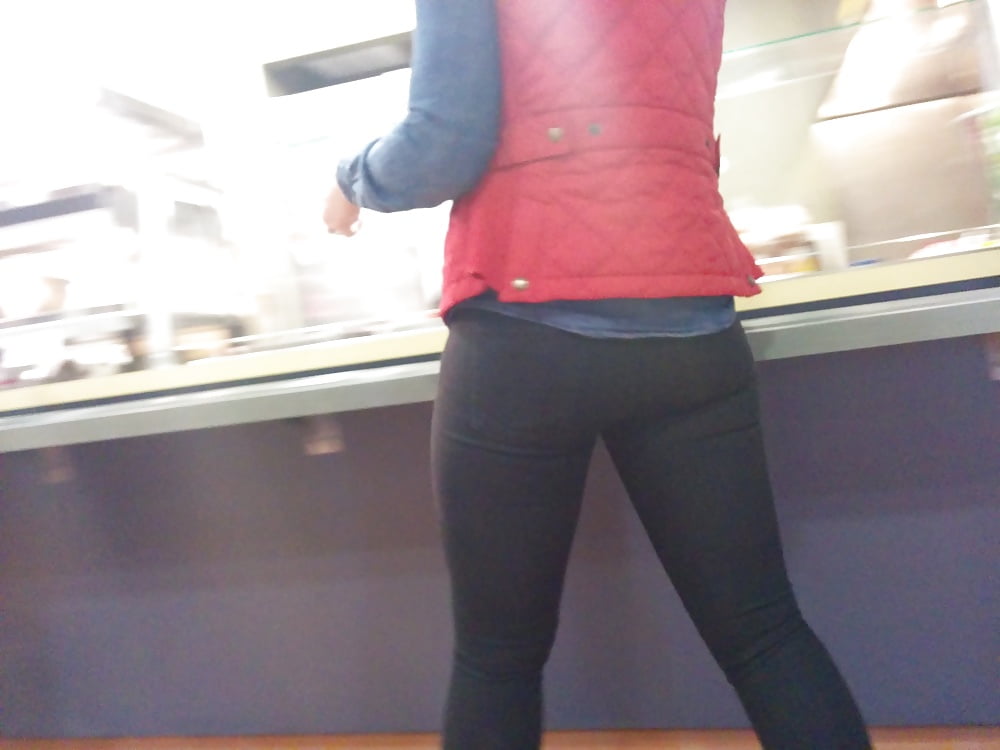 Free Booty Voyeur photos