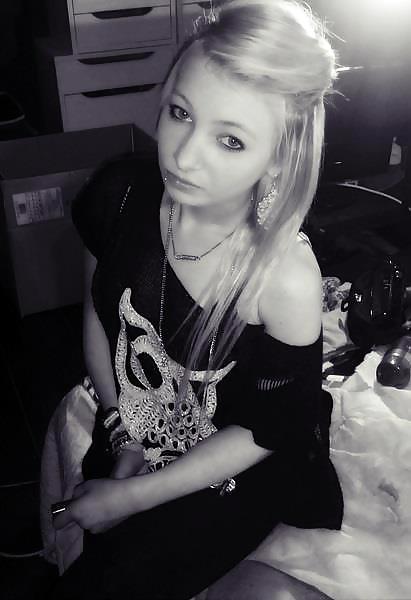 Free ophelie photos