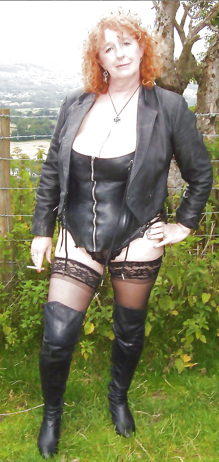 Free dressed whores photos
