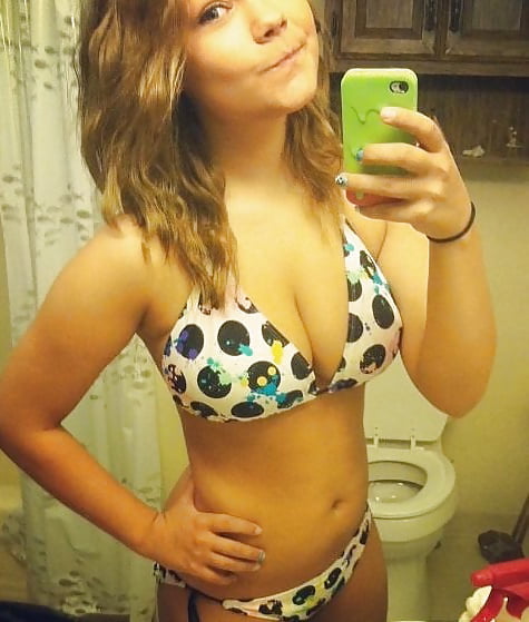 Free swimsuit teen girl 4 photos