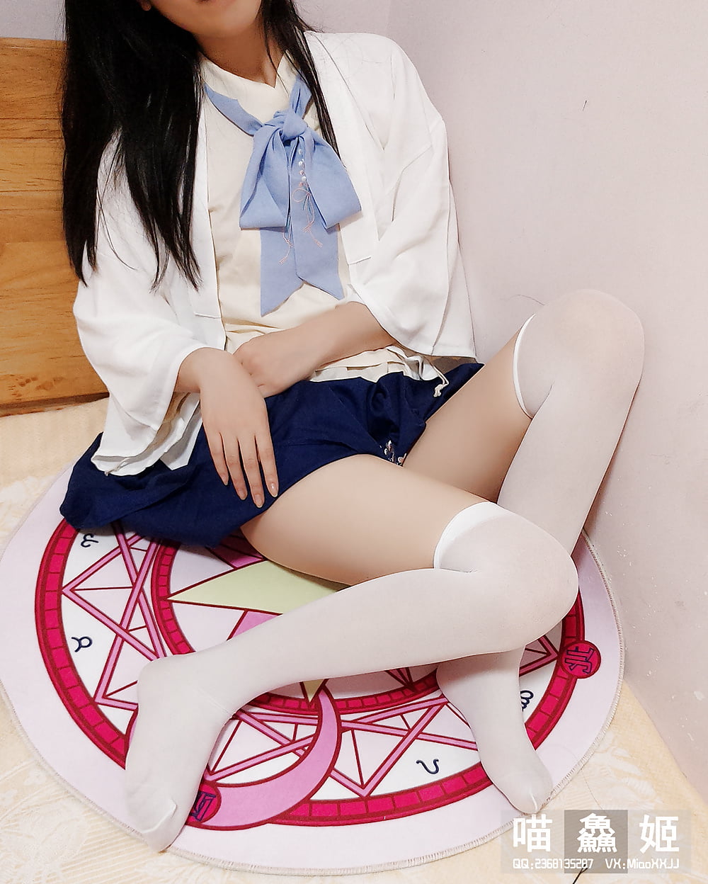 Free Chinese girl exposed photos