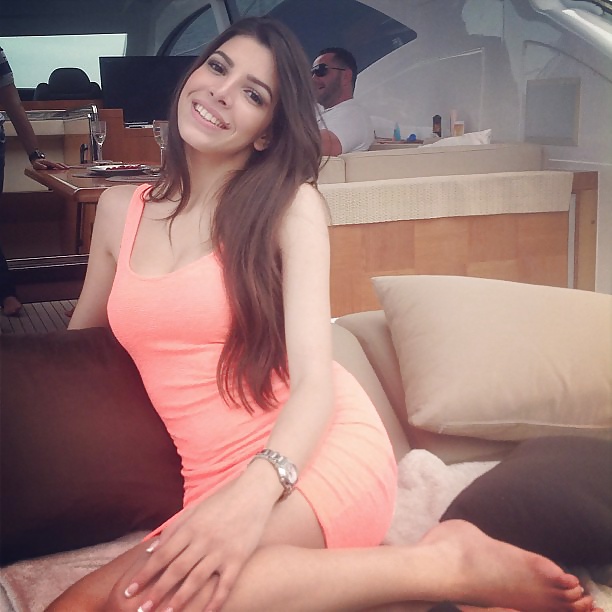Free Arab beauty 30 - Cum on her photos