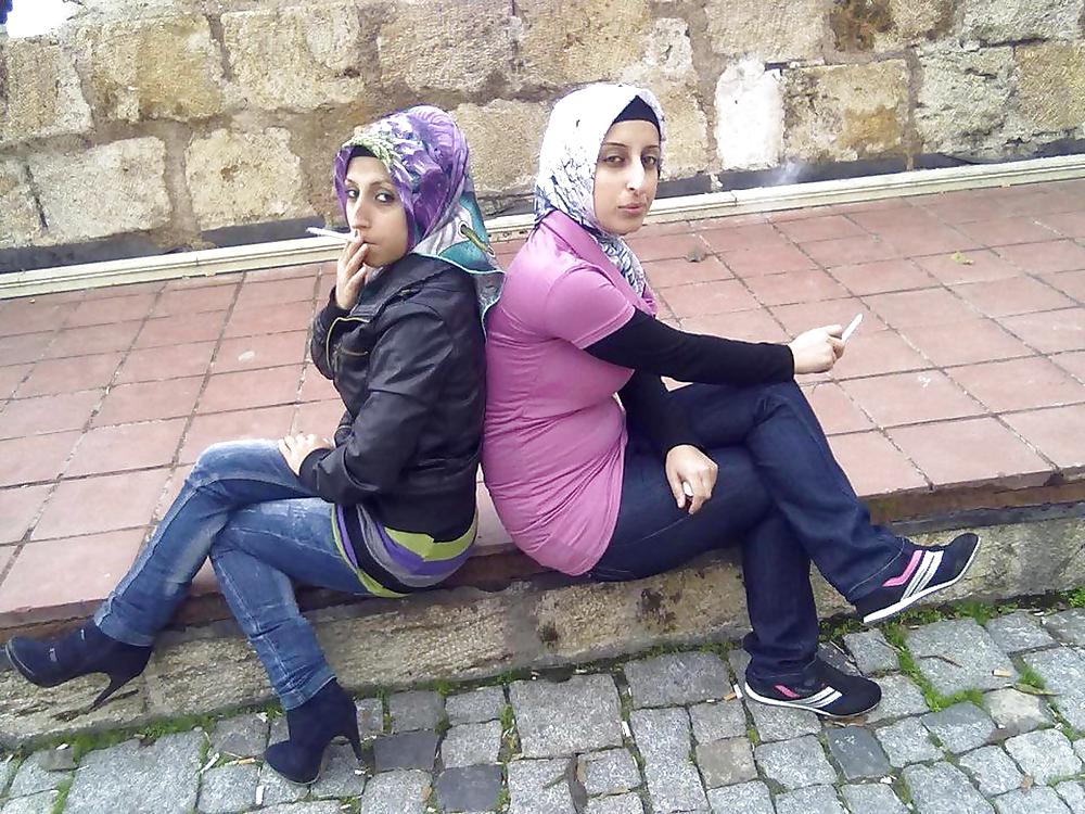 Free turkish arab girls 4 photos