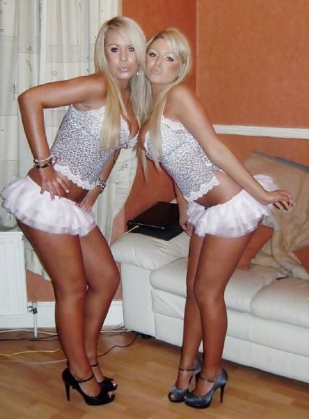 Free Hot College Age Escort From SmutDates photos