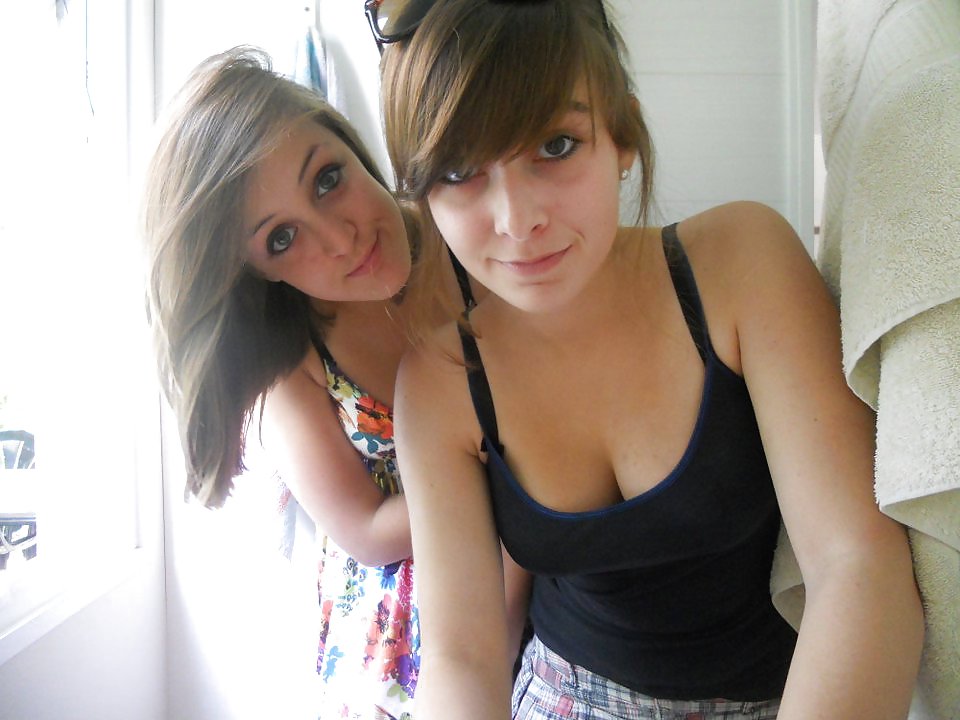 Free Only for comment and Jerking ! photos