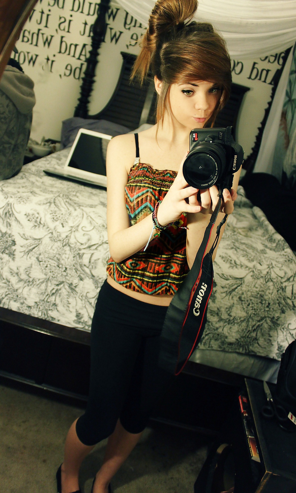 Free Melanie x3 photos