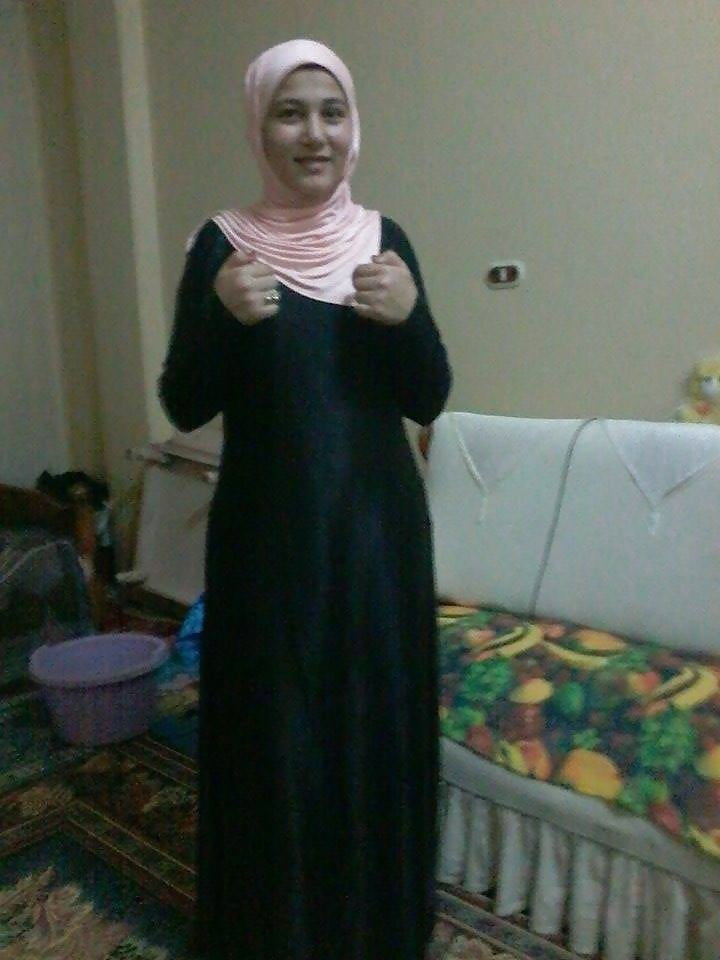 Free arab sharmota2 photos