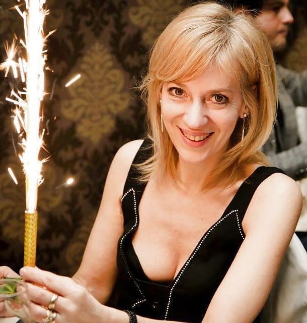 Free Private parties - mature women only (IV) photos
