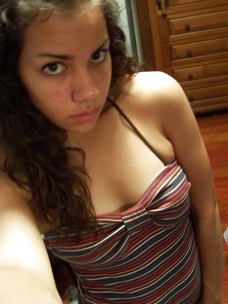 Free Selfies von der suessen Spanierin Dolores photos