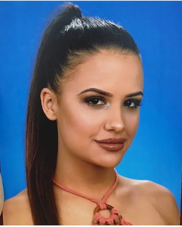 ana guzata ribetina komentarisi i drkaj serbian teen ass         