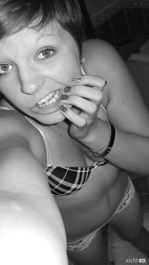 Free Selfshot 19 photos