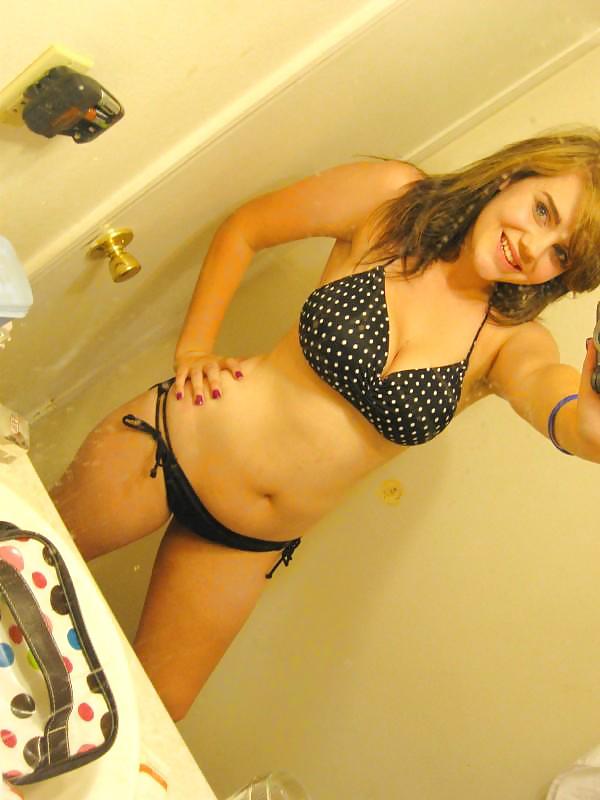 Free Amateur Self-Shots 6 photos