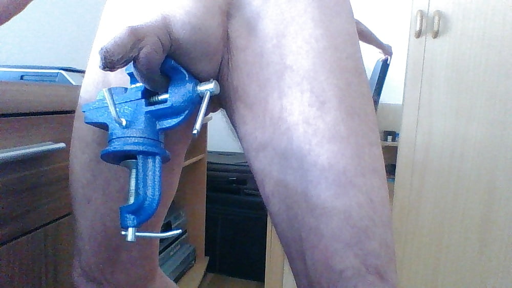 Free Schwanzfolter bei Samrebut photos