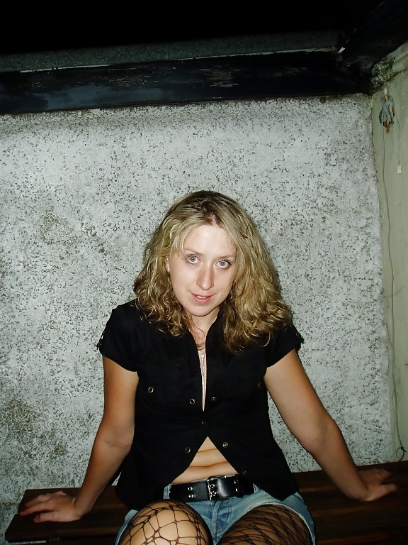 Free ALL AMATEUR - Here is NIKKI photos