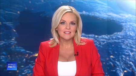 Blonde news reporter with big tits Busty Blonde News Anchor Great Cleavage 265 Pics Xhamster