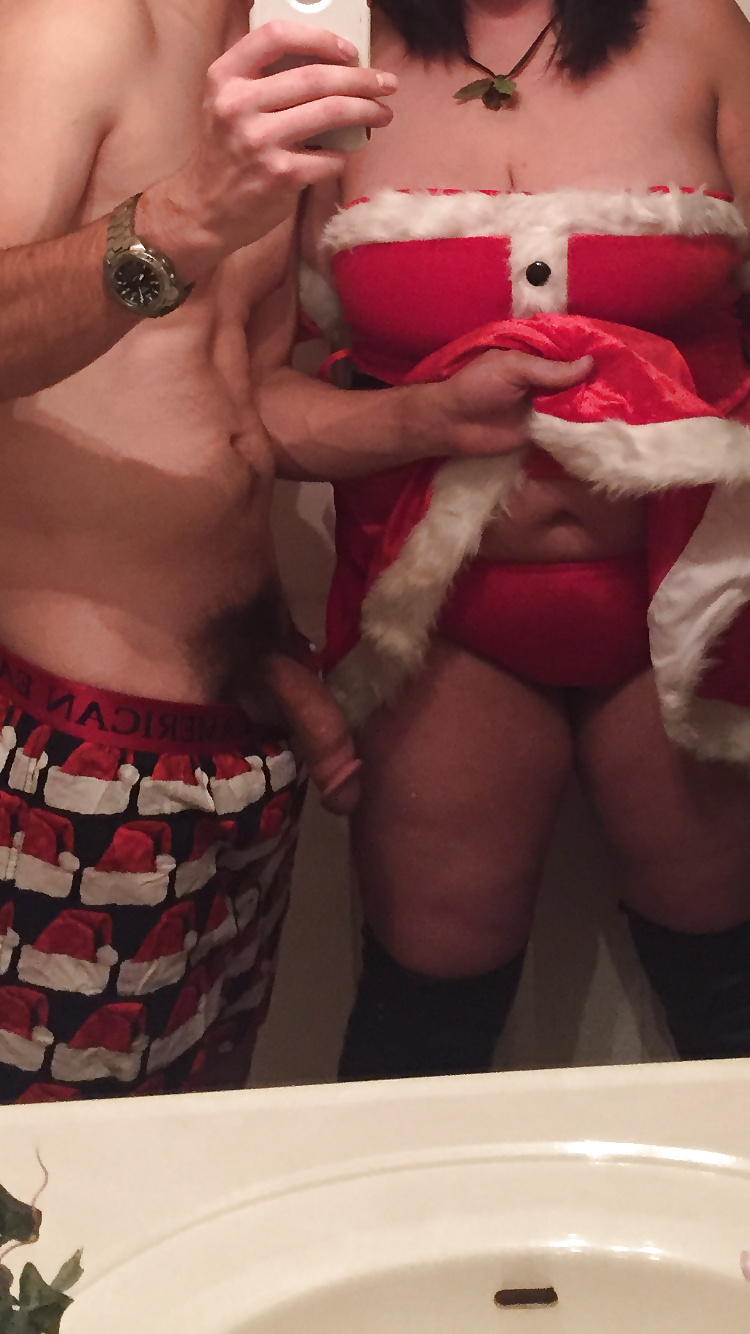 Free A BBW Holiday photos
