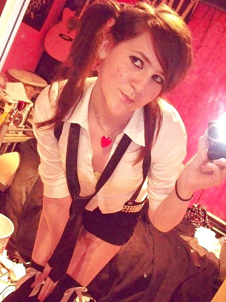 Free Schoolgirl From SmutDates.com photos