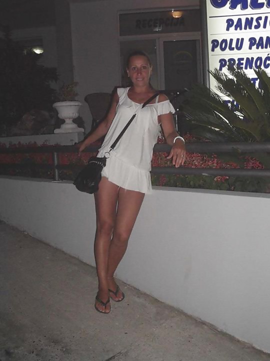 Free komsinica Nela milf photos