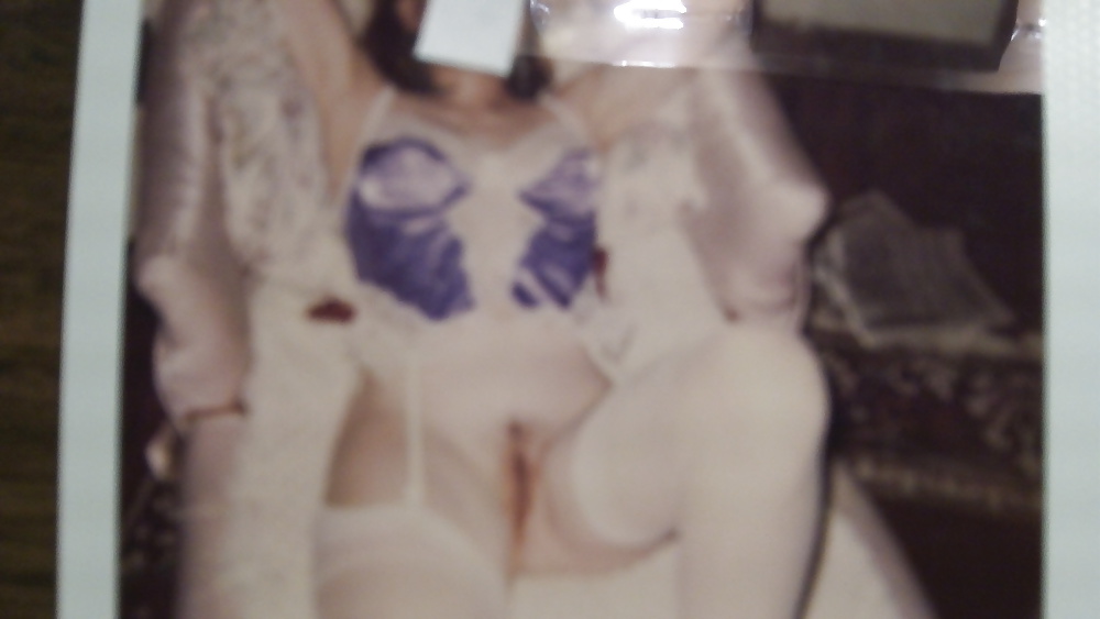 Free 63 yo amateur senior old polaroids photos