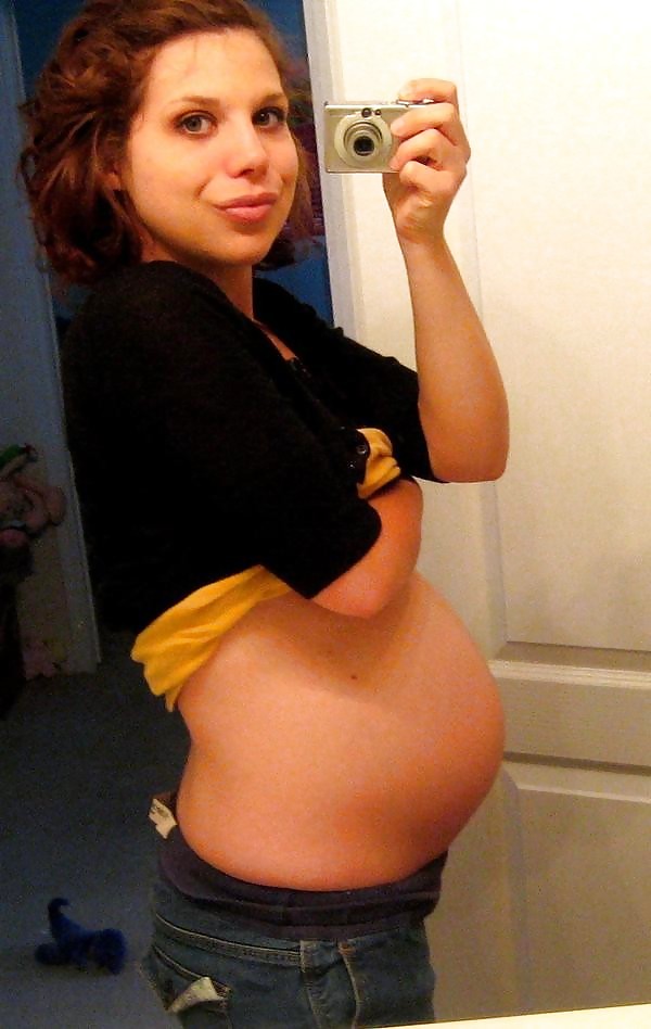 Free Amateur PREGNANT teen selfshot part 2 photos