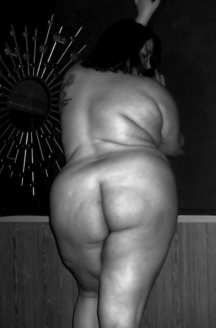Free Massive Fleshy Buttocks 24 photos