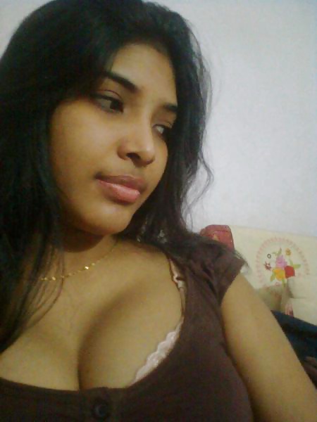 Free hot sexy cute homely desi indian girls photos
