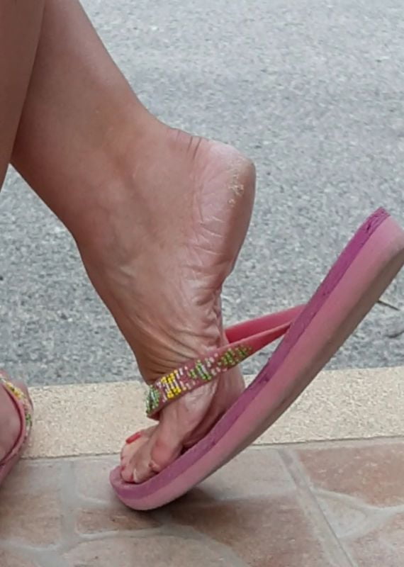 Free Piedi di zie, nonne, mamme. photos