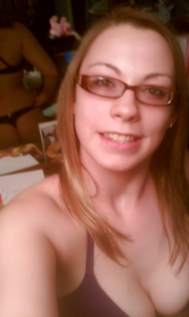 Free nerdy girl with glasses photos