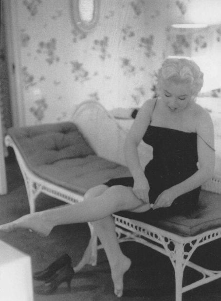 Celebrity Boobs Marilyn Monroe 300 Pics 4 Xhamster
