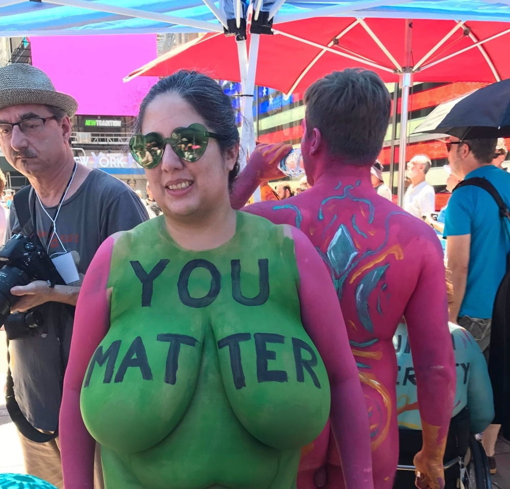 Giant Tit Activist Amy - 83 Photos 